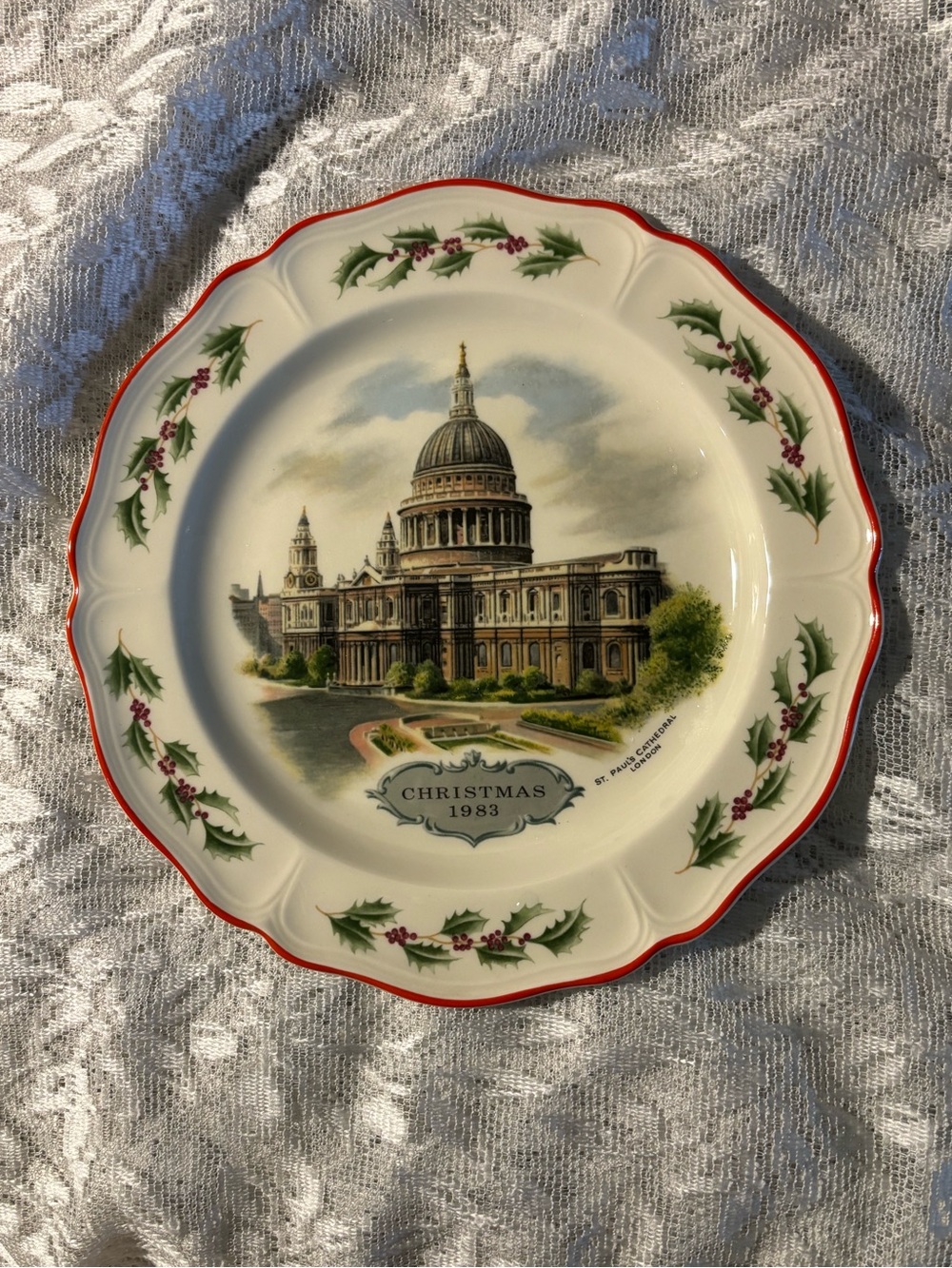Queens Ware Wedgwood 1983 St. Paul’s Cathedral, London